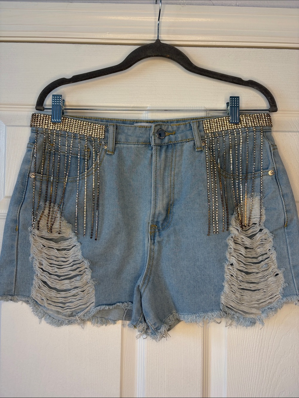 Denim Blvd NWOT Distressed Denim Shorts w Crystal Fringe size large